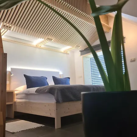 Hotel Eco Boutique Ams Beagle 4*