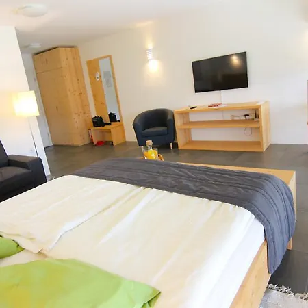 Hotel Eco Boutique Ams Beagle 4*